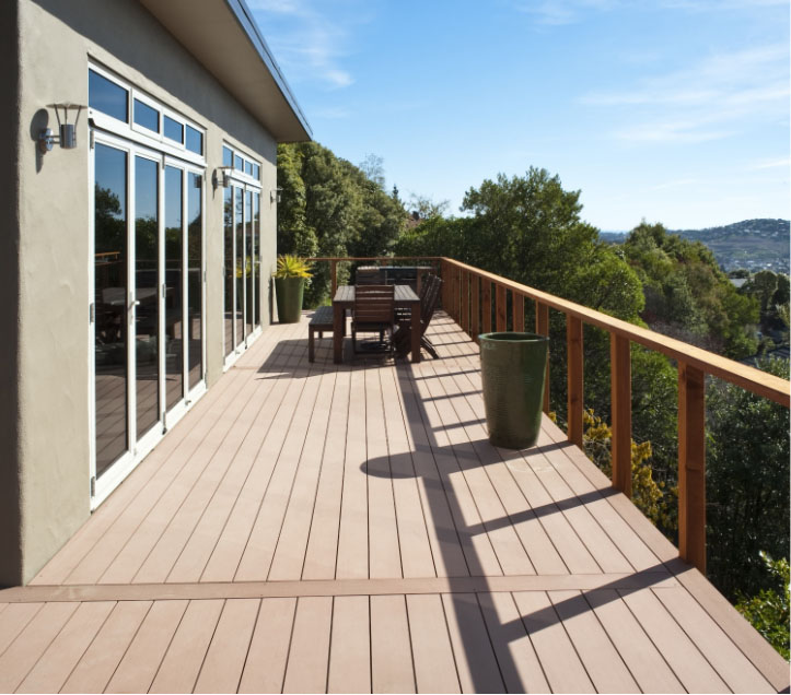 Balcony composite decking design project