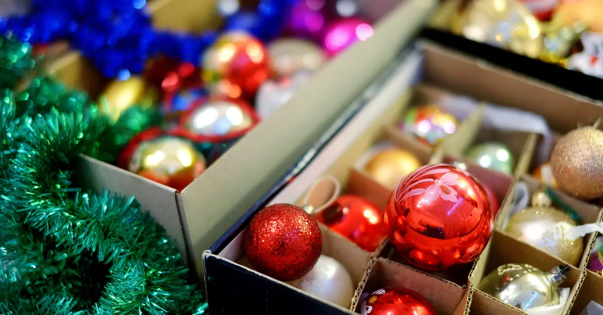 Decorative Balls - Best Holiday Decor for Christmas